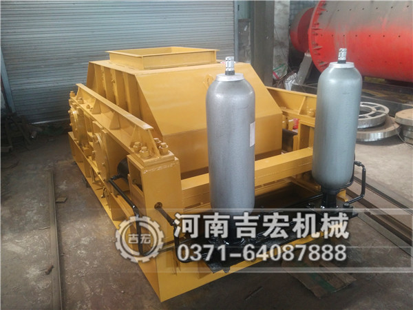 水泥廠(chǎng)石灰石破碎機(jī)