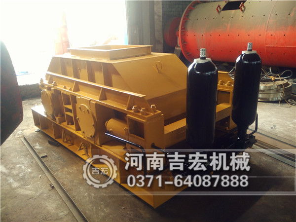 大型石頭破碎細(xì)碎機(jī)型號(hào)參數(shù)廠家介紹！