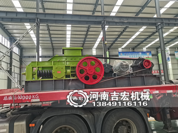 瀝青銑刨料再生破碎設(shè)備選型：為何推薦雙齒輥破碎機(jī)？